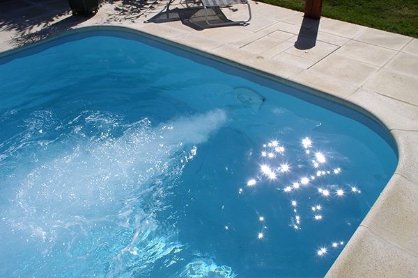Getto per il nuoto controcorrente Getto per il nuoto controcorrente