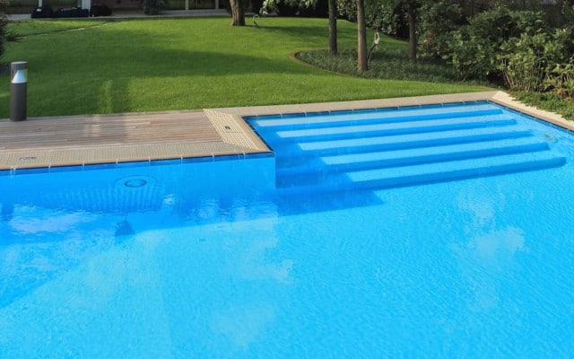 Accessori per piscina interrata, scale per piscina